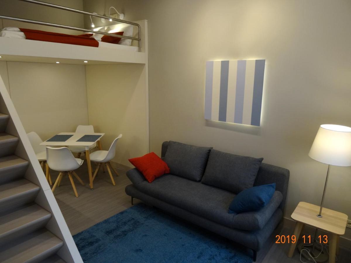 Old Buda Studio Apartment บูดาเปสต์ ภายนอก รูปภาพ